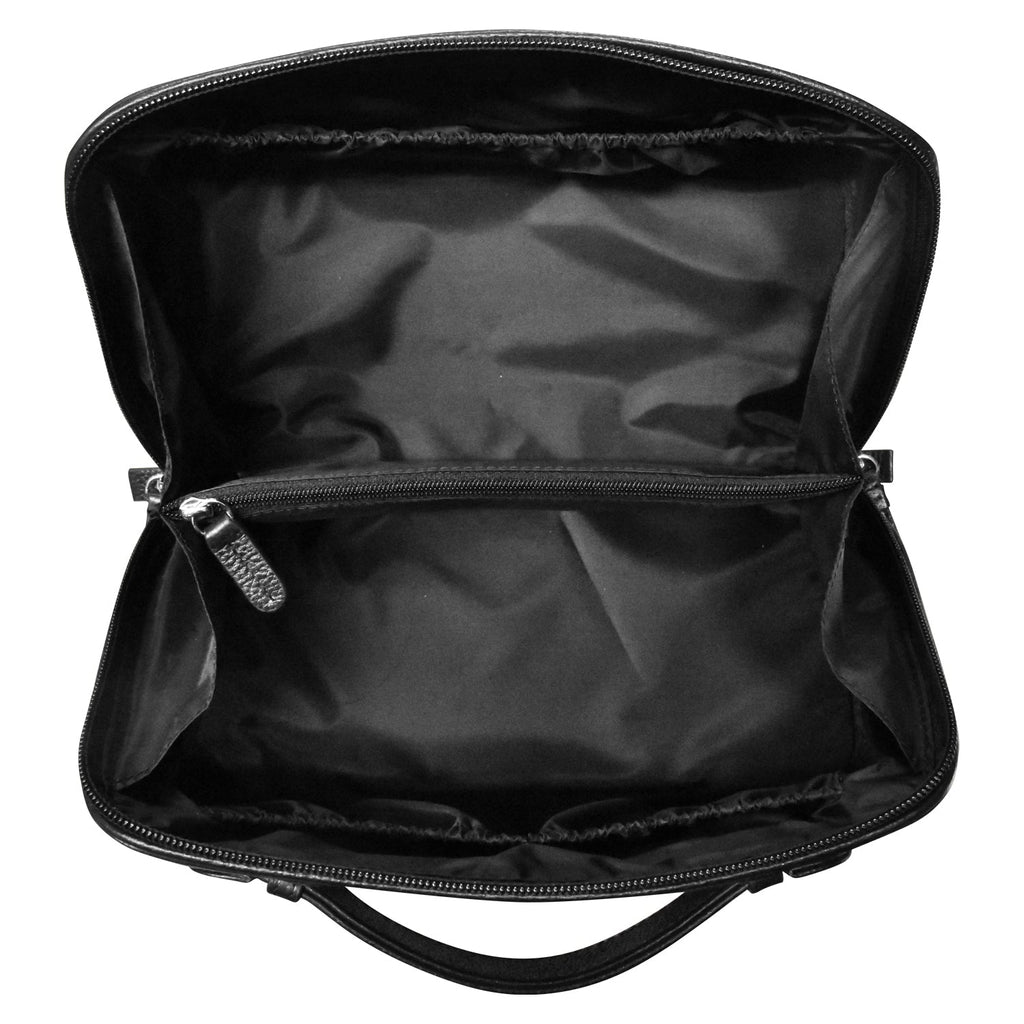 TRAVEL TOILETRY BAG