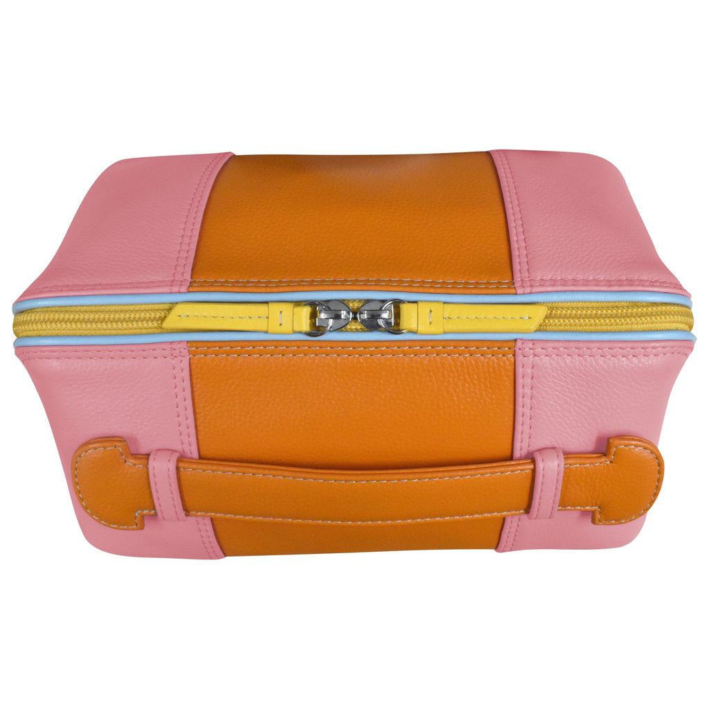TRAVEL TOILETRY BAG