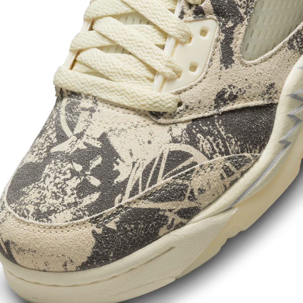 Jordan 5 Retro Expression (W)