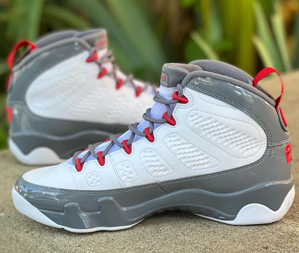 Jordan 9 Retro Fire Red