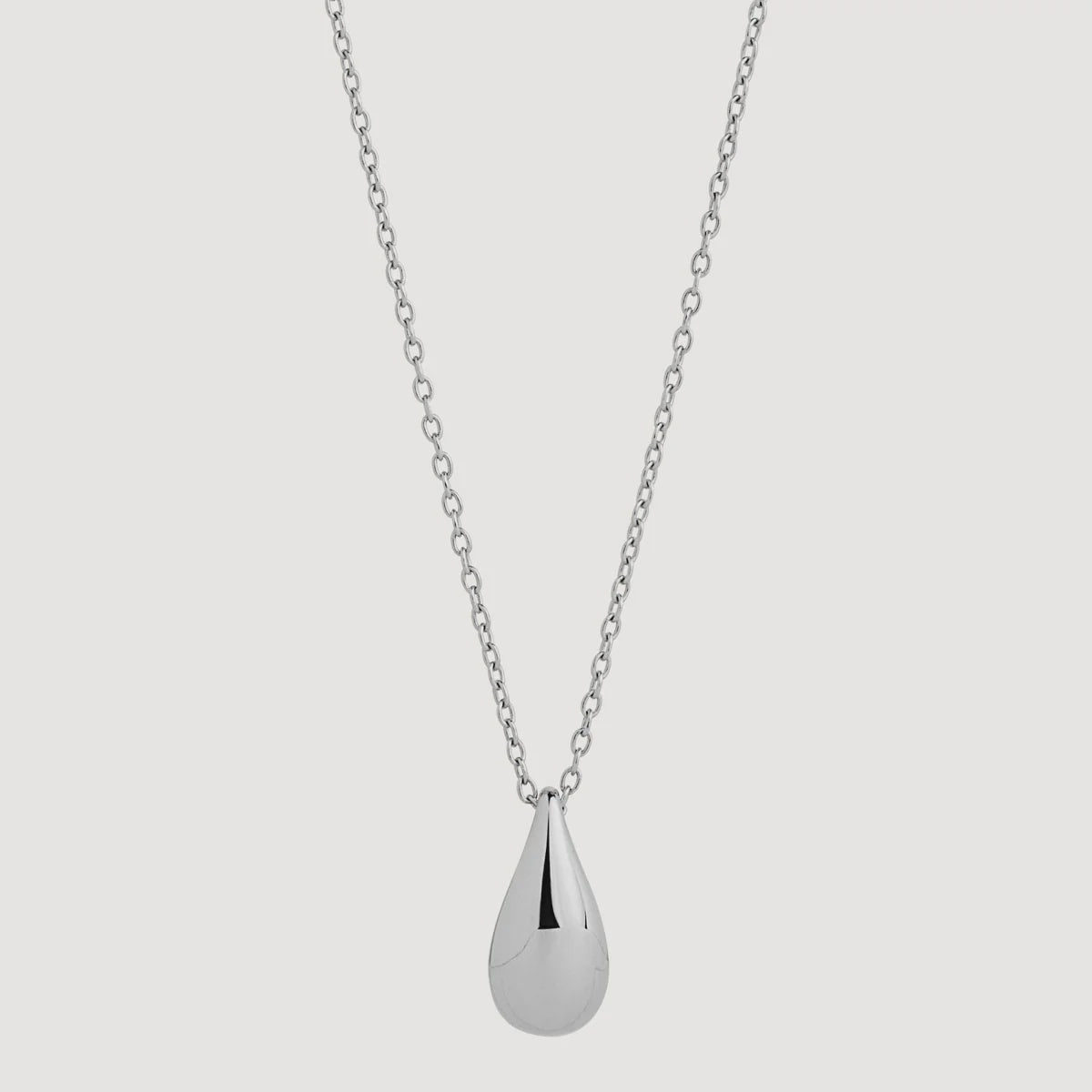 Eau Silver Necklace