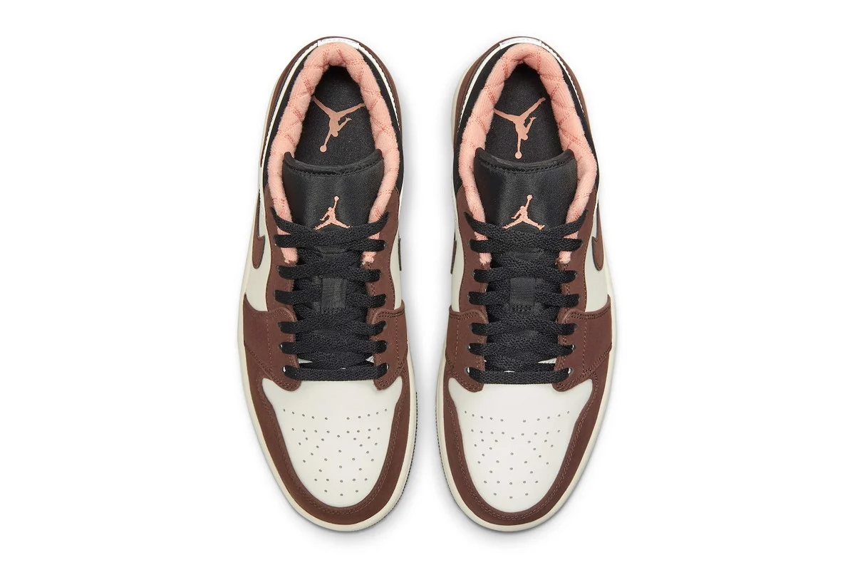 Jordan 1 Low Mocha