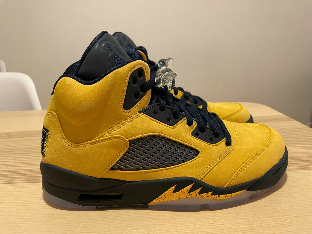 Air Jordan 5 Retro SE “Michigan”